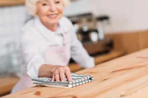 How to Build a Daily Routine for Seniors in Home Care